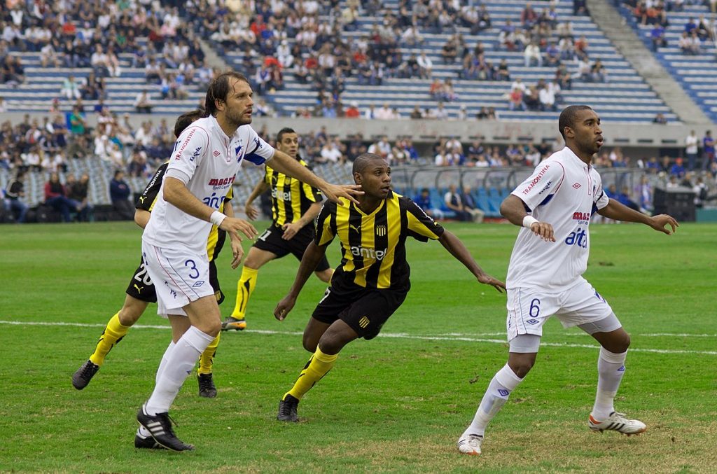futbol uruguayo vivo clasico nacional vs peñarol